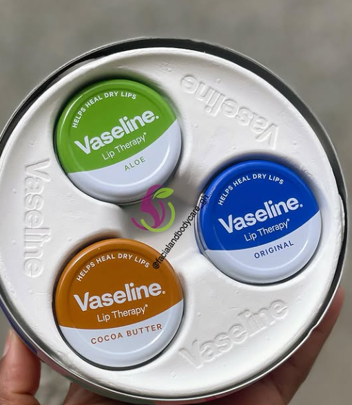 Vaseline lip therapy - 3 parts - Aloe Vera, Cocoa Butter and Original