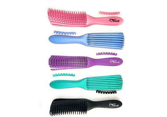 Pink anti-tangle brush with a tiger-print satin cap | Detangling brush with a satin cap | Hairbrush | Comb | Tangle Teezer | Curly Hair | Styling | Detangler | Detangler